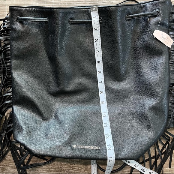 NWT Victoria’s Secret vegan leather bag - Picture 4 of 11
